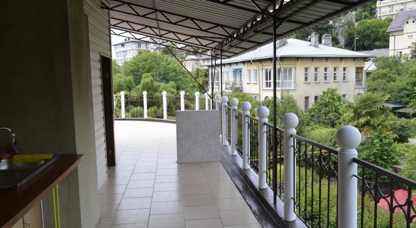 Гостиница Komsomolskaya 38A Guest house Сочи-14